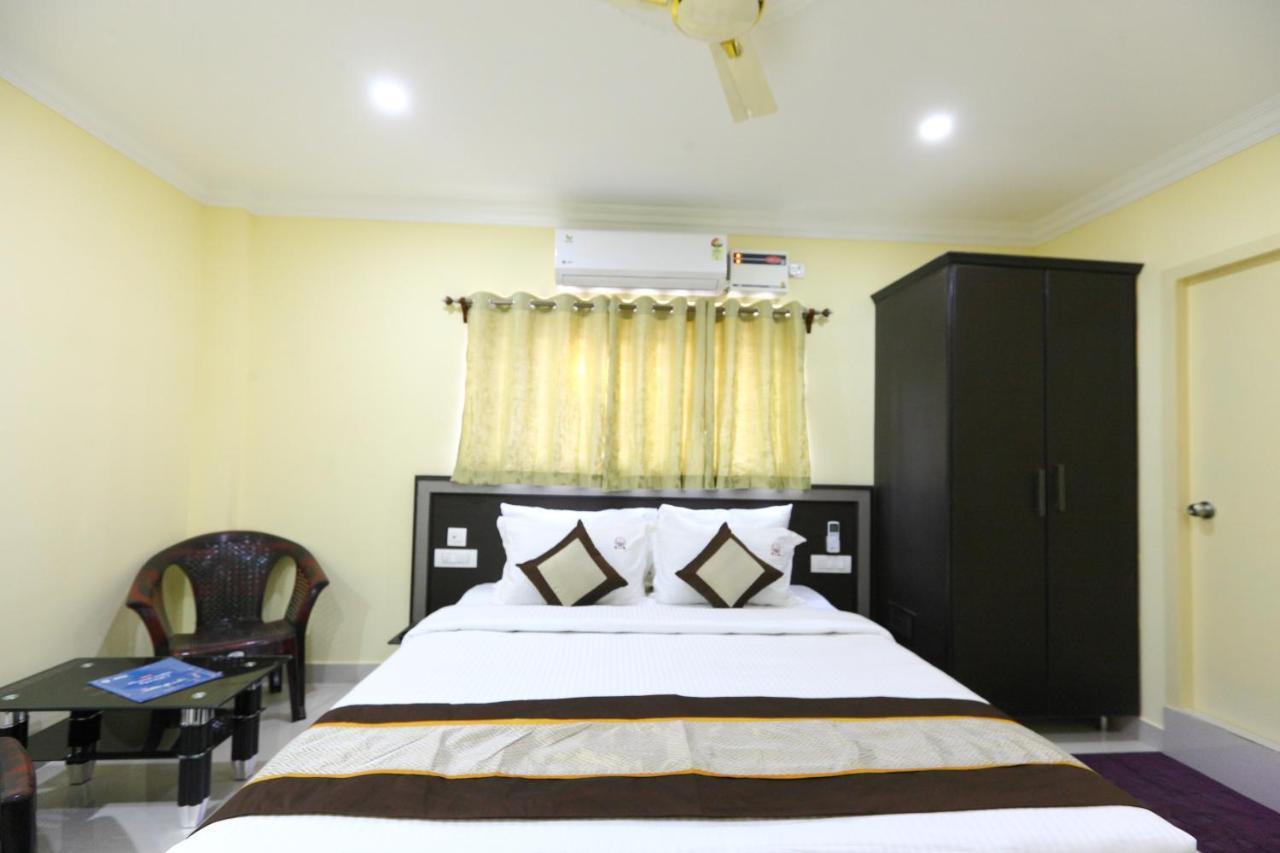 Hotel Salbala - Near Airport 钦奈 外观 照片