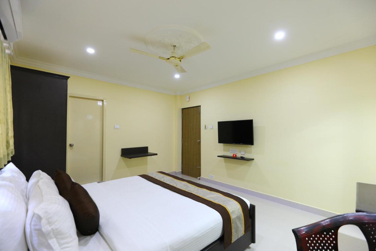 Hotel Salbala - Near Airport 钦奈 外观 照片