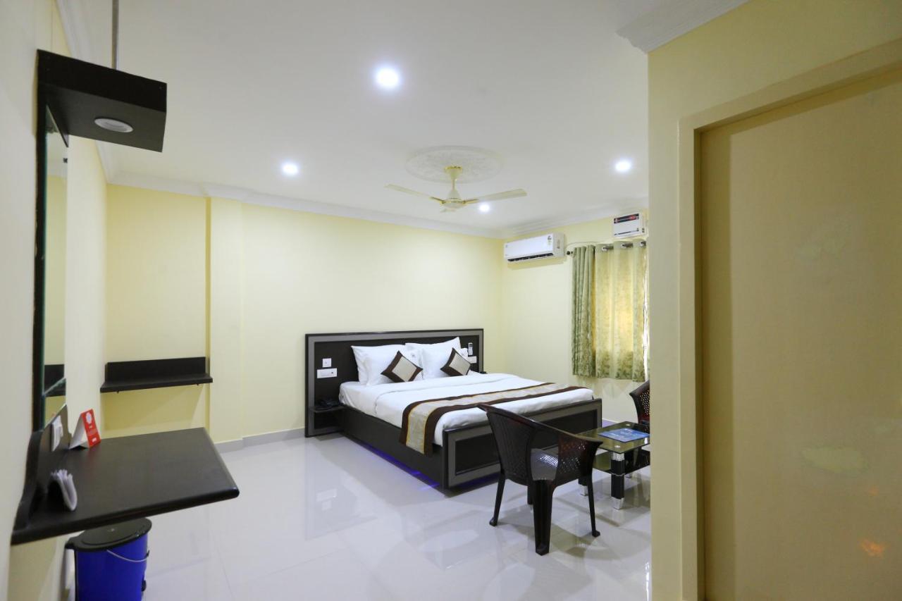 Hotel Salbala - Near Airport 钦奈 外观 照片